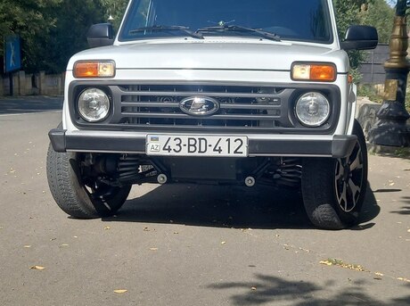 LADA (VAZ) Niva 2024