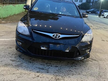 Hyundai i30 2010