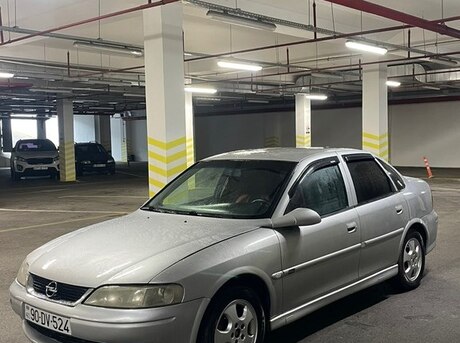 Opel Vectra 2000