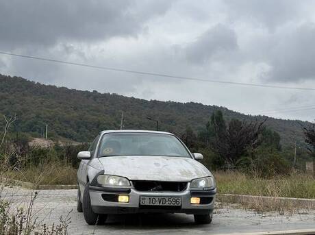 Opel Omega 1996