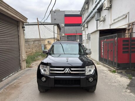 Mitsubishi Pajero 2007