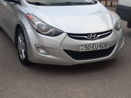 Hyundai Elantra 2012