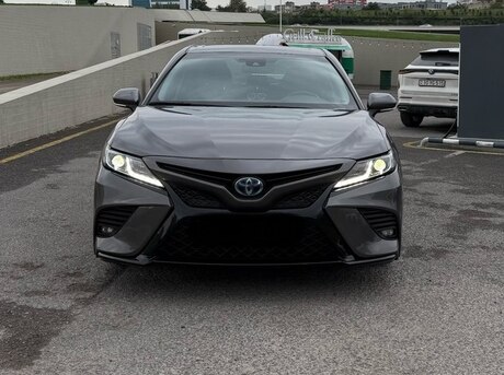 Toyota Camry 2020
