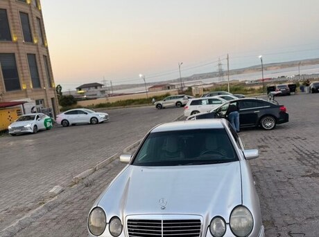 Mercedes E 290 1996