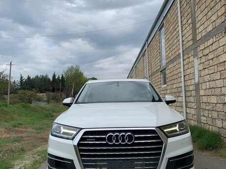 Audi Q7 2017