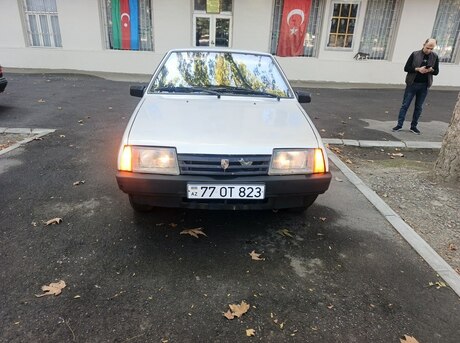 LADA (VAZ) 21099 2001