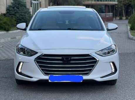 Hyundai Elantra 2018