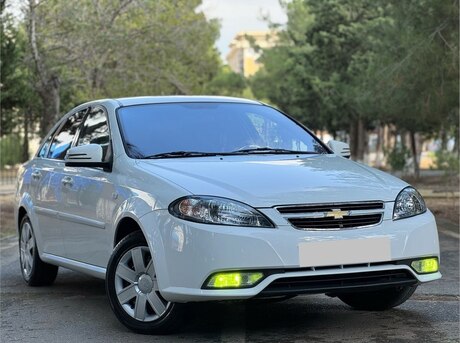 Daewoo Gentra 2014