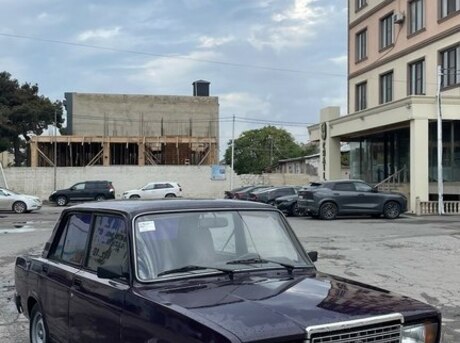 LADA (VAZ) 2107 2003