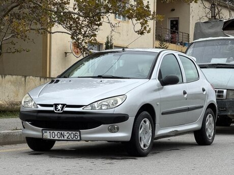 Peugeot 206 2003