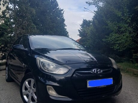 Hyundai Accent 2011