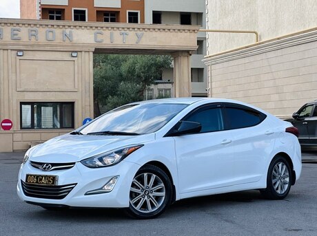 Hyundai Elantra 2015