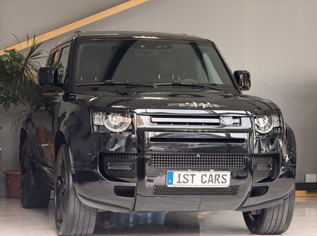 Land Rover Defender 2023