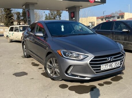 Hyundai Elantra 2018