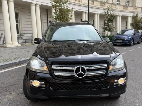 Mercedes  2007