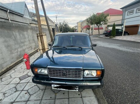 LADA (VAZ) 2107 2010