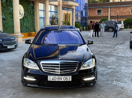 Mercedes S 63 AMG 2008