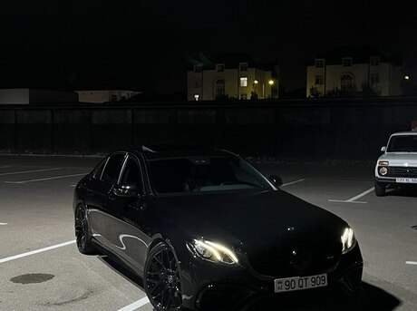 Mercedes E 300 2019