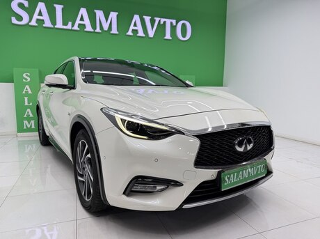 Infiniti Q30 2019