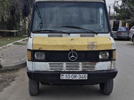 Mercedes 208 D 1992