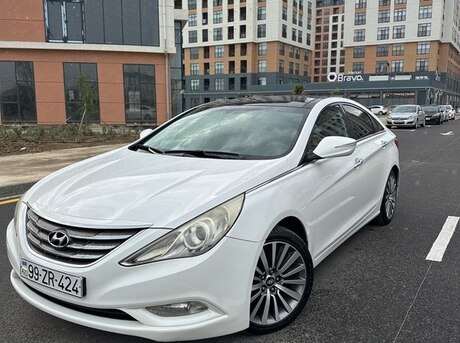 Hyundai Sonata 2012
