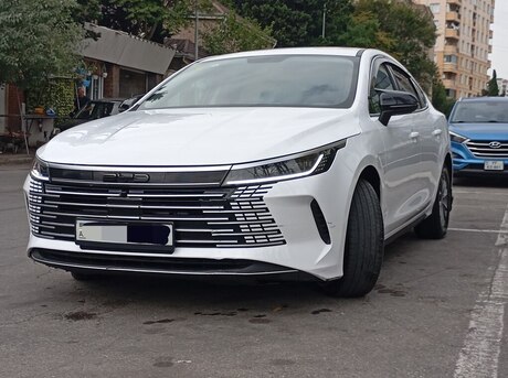 BYD Destroyer 05 2025