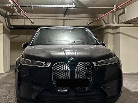 BMW iX 2023