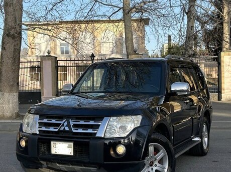 Mitsubishi Pajero 2008