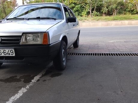 LADA (VAZ) 21099 2003