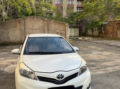 Toyota Yaris 2011