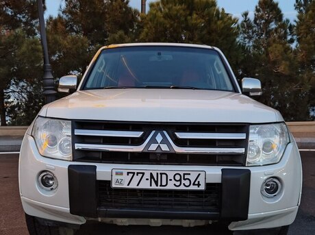 Mitsubishi Pajero 2008