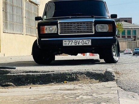 LADA (VAZ) 2107 2010