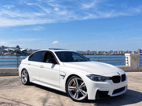 BMW 330 2017