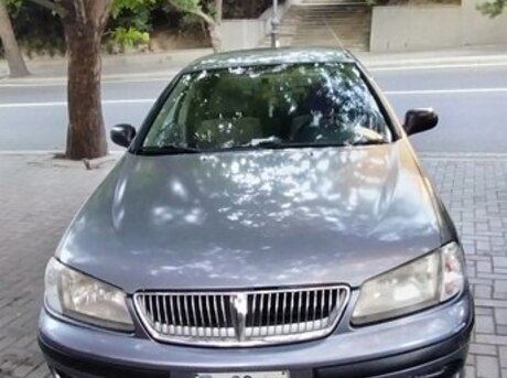Nissan Sunny 2002