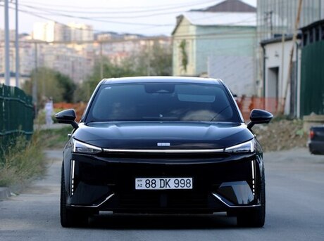 Geely  2025