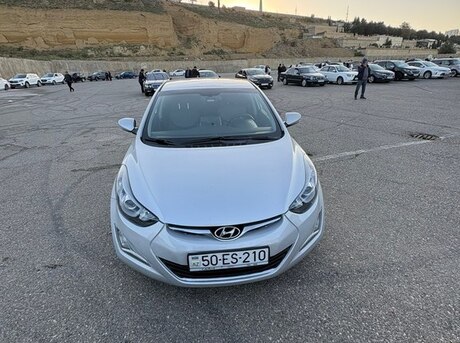 Hyundai Avante 2014