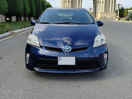 Toyota Prius 2012