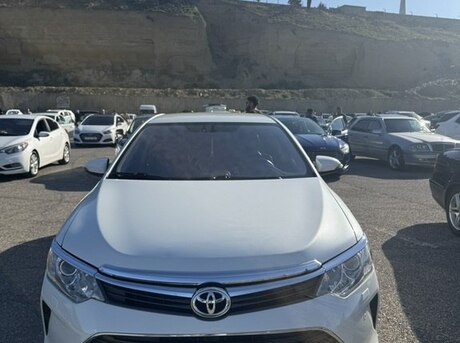 Toyota Camry 2015