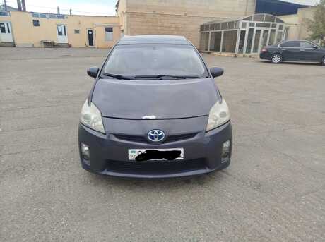 Toyota Prius 2011