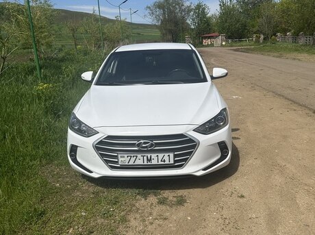 Hyundai Avante 2015