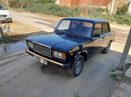LADA (VAZ) 2107 2011
