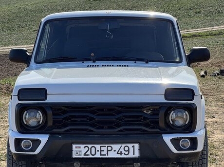 LADA (VAZ) Niva 2014