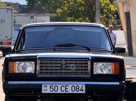 LADA (VAZ) 2107 2011