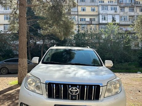 Toyota Land Cruiser Prado 2012