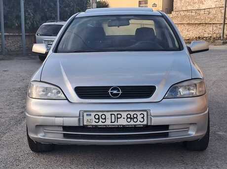Opel Astra 2000