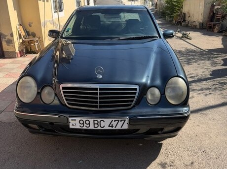 Mercedes E 220 2001
