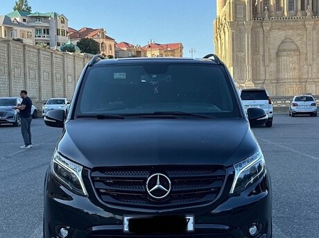 Mercedes  2016