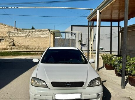 Opel Astra 1998