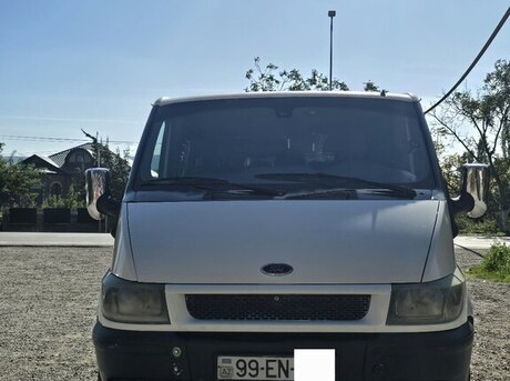 Ford Transit 2005