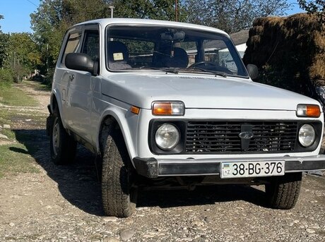 LADA (VAZ) Niva 2012